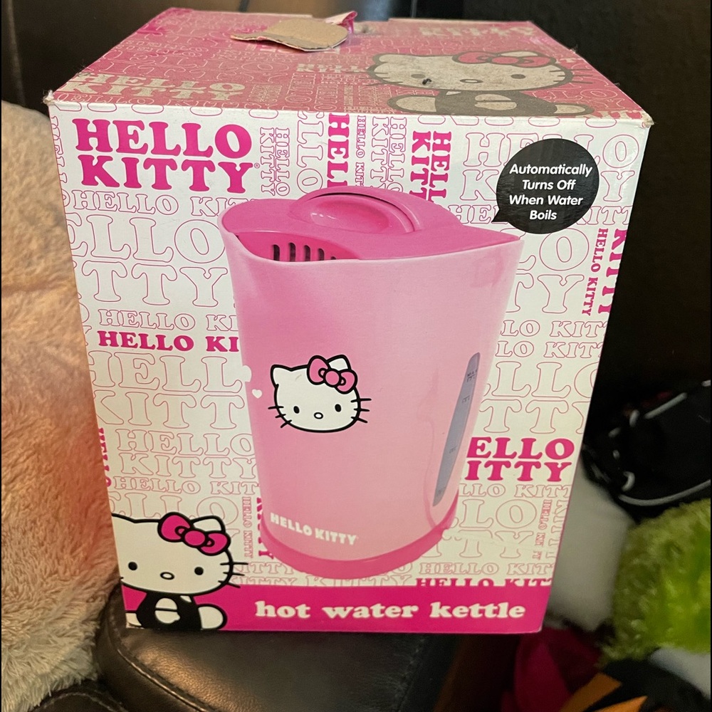 Hello Kitty Hot Water Kettle